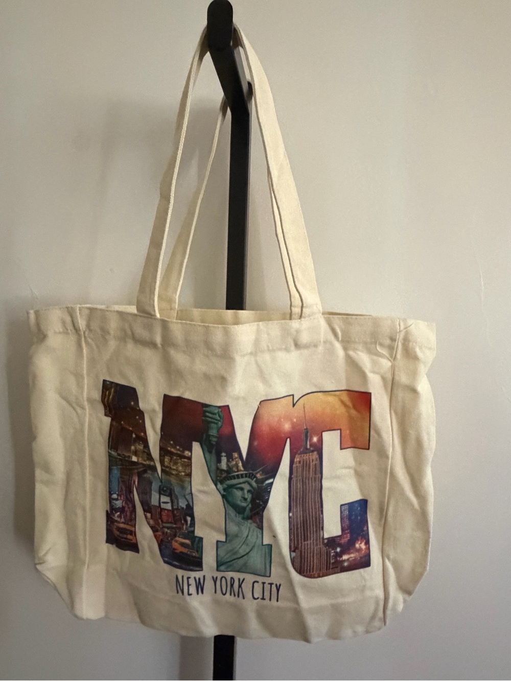 Canvas NYC Tote Bag in Cream - New York City Graphic